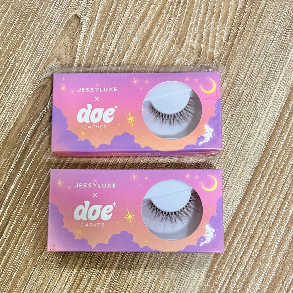 JESSYLUXE x Doe Lashes False Eyelashes - BRAND NEW!!